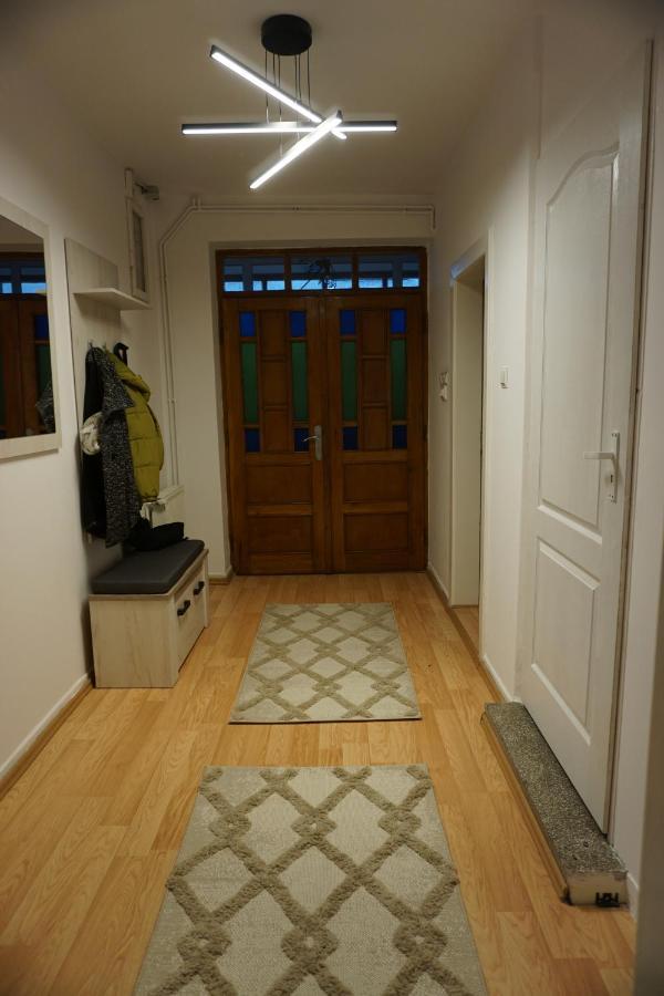 Xili'S Home Sweet Home Brasov Luaran gambar