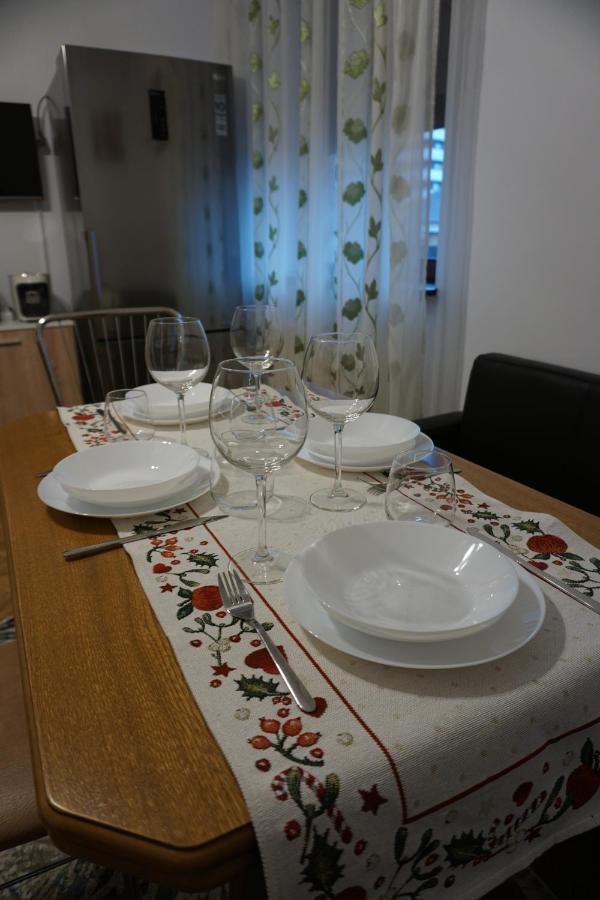 Xili'S Home Sweet Home Brasov Luaran gambar