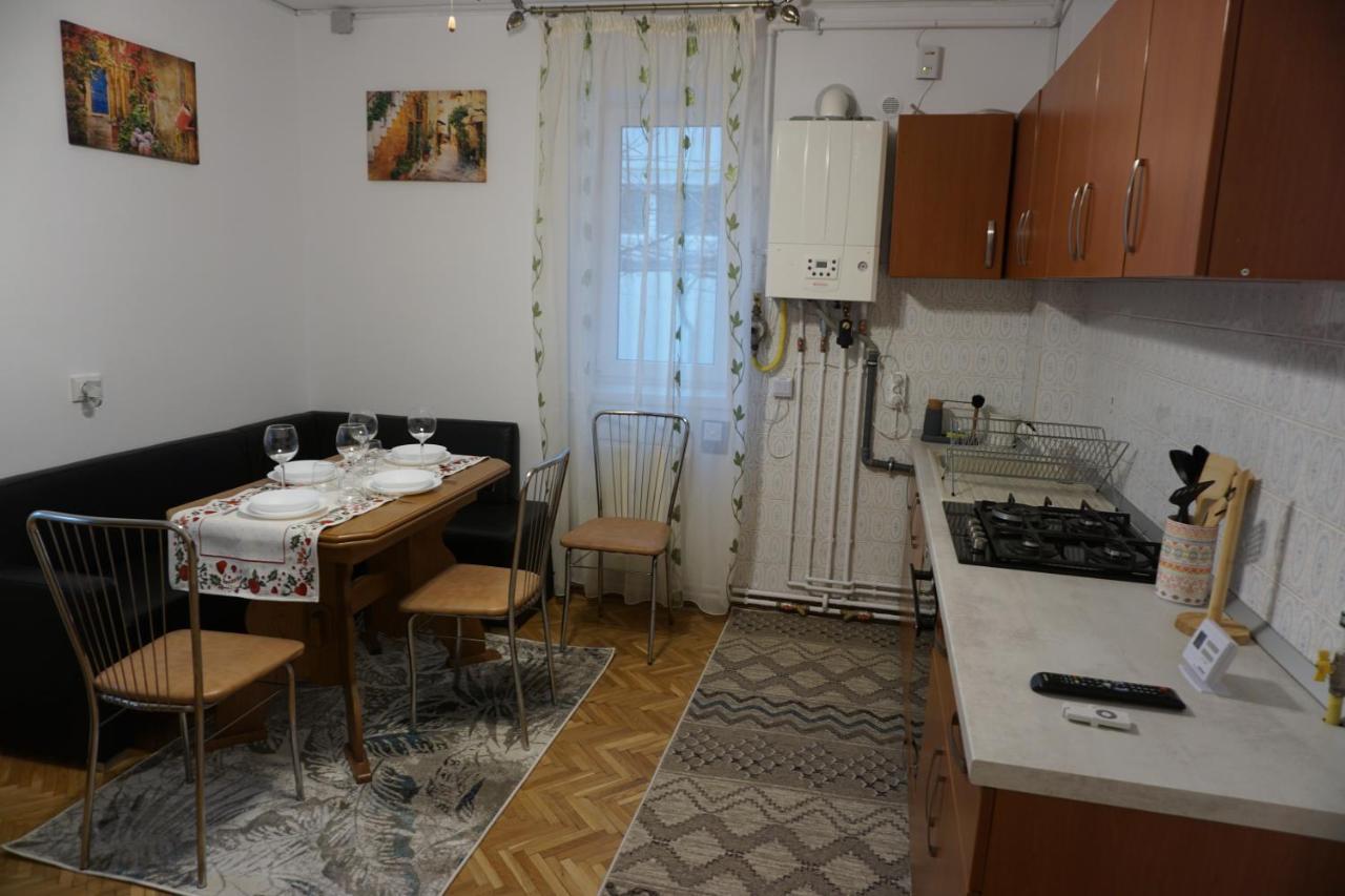 Xili'S Home Sweet Home Brasov Luaran gambar